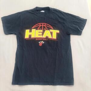 Miami Heat Basketball T Shirt Mens Black Size Medium Graphic Fan Apparel
